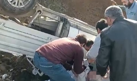 Direksiyonda uyuyakaldı, otomobil takla attı