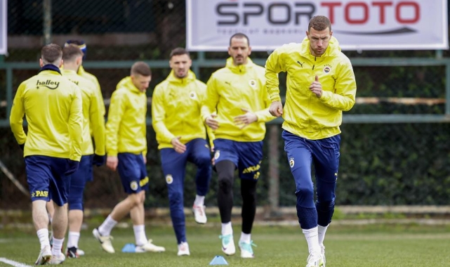 Fenerbahçe, Antalyaspor maçı hazırlıklarına devam etti