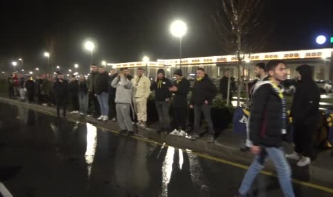 Fenerbahçe kafilesi maç için Rize'ye geldi