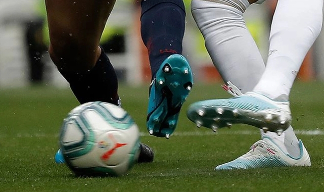 Futbolda ara transfer dönemi yarın sonlanıyor