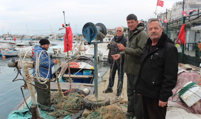 Haluk Kozan: Gemlik Körfezi büyük balıkçılara yasaklansın