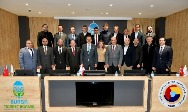 Hisarcıklıoğlu: "Örnek çalışmalarınızı takdirle takip ediyoruz"
