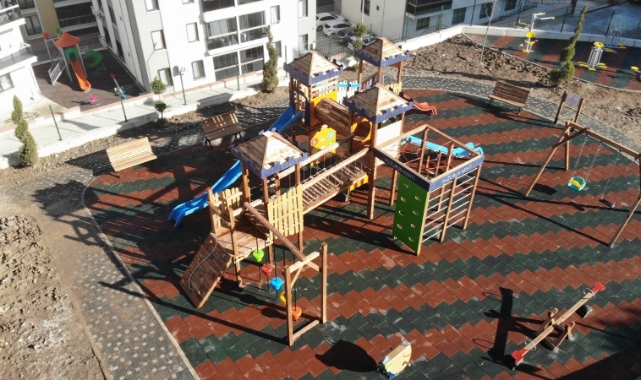 Hisartepe Mahallesi’nde çocuklar yeni parklarına kavuştu