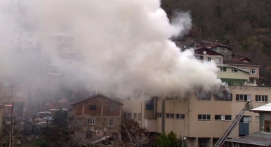 İstanbul'da korkutan yangın!