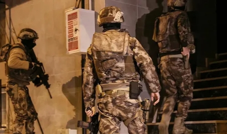 İstanbul'da terör operasyonu! Çok sayıda gözaltı var