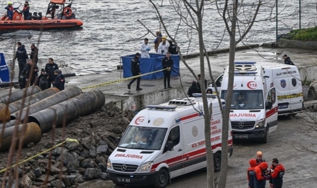 İstanbul Ortaköy'de inşaat çökmesi: 2 kişi denize düştü, 1'i öldü