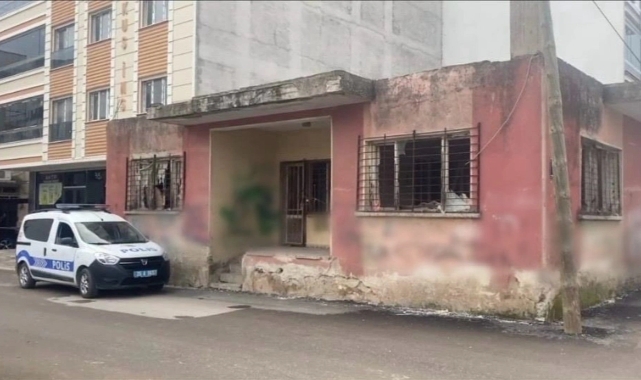 İzmir'de sır ölüm! Bir genç, metruk evde ölü bulundu