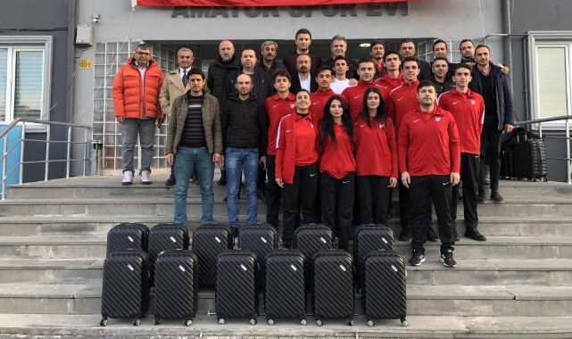 Kayseri ASKF’den hakemlere valiz dağıttılar