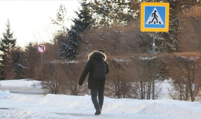 Kazakistan'da okullar uzaktan eğitime geçti