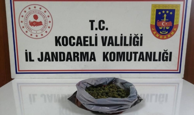 Kocaeli'de 37 bin makaron ve 58 kilo tütün ele geçirildi