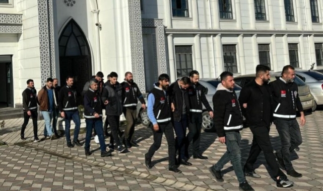 Kocaeli'de yağma suçundan 4 tutuklama