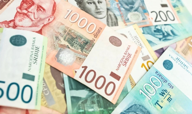 Kosova’da dinar yasaklandı
