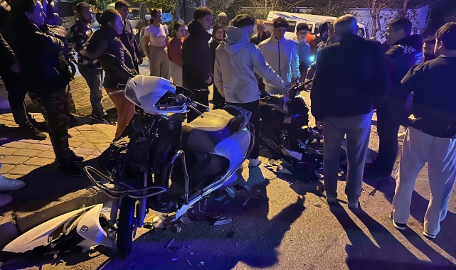 Kuşadası'nda 2 motosiklet kafa kafaya çarpıştı