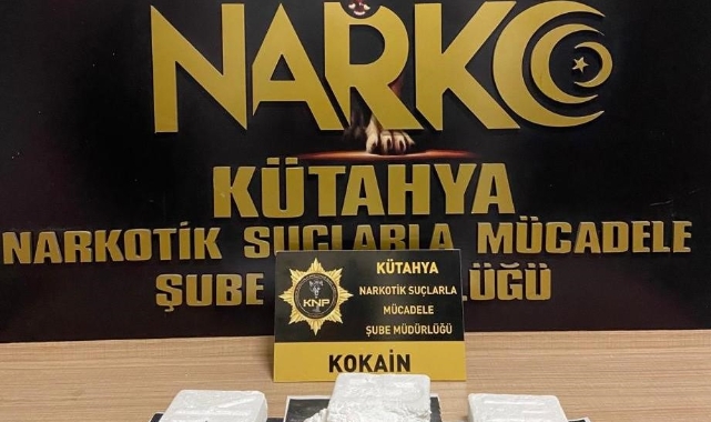 Kütahya’da bir araçta 3 bin 16 gram kokain ele geçirildi