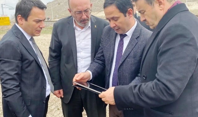 Kütahya’daki karayolları projeleri yerinde incelendi