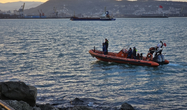Marmara'da batan gemide 2 mürettebatın cansız bedenine ulaşıldı