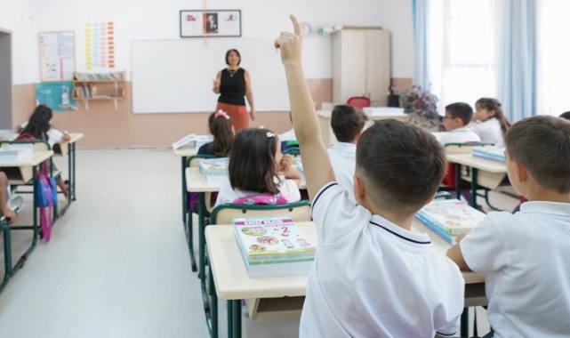 MEB'den ara tatil kararı! Tatil kısalıyor mu