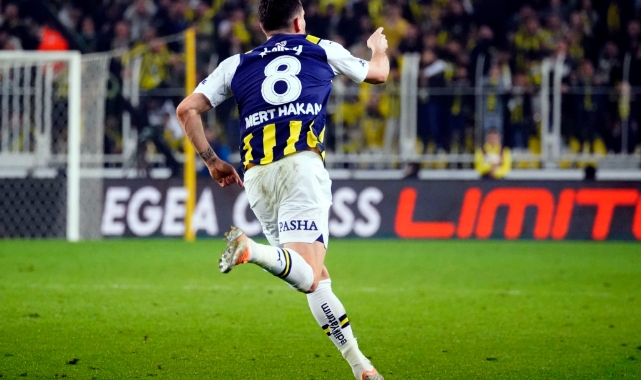 Mert Hakan Yandaş ligde siftah yaptı