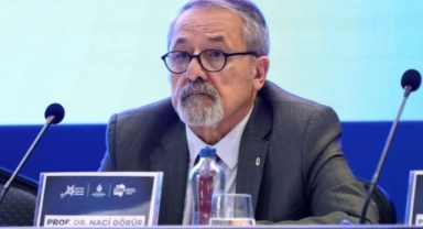 Naci Görür adaylık teklifi aldığı partileri açıkladı!