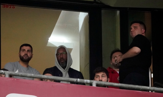 Nicolas Anelka, Galatasaray - Bandırmaspor maçını takip etti