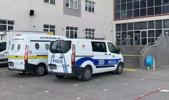 Okulda tartıştığı öğretmeni tabancayla yaraladı