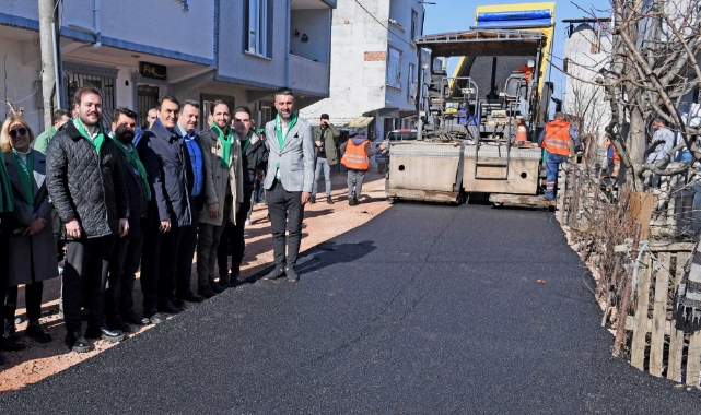 Osmangazi'de 15 sokağın yolları yenilendi