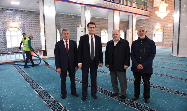 Osmangazi’de camiler tertemiz ve hijyenik