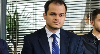 Gelecek Partisi Nilüfer Belediye Başkan Adayı Semih Erkal: Vatandaşın itibarından tasarruf olmaz