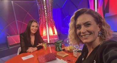 Şenay Gürler ve Ceyda Düvenci bir arada