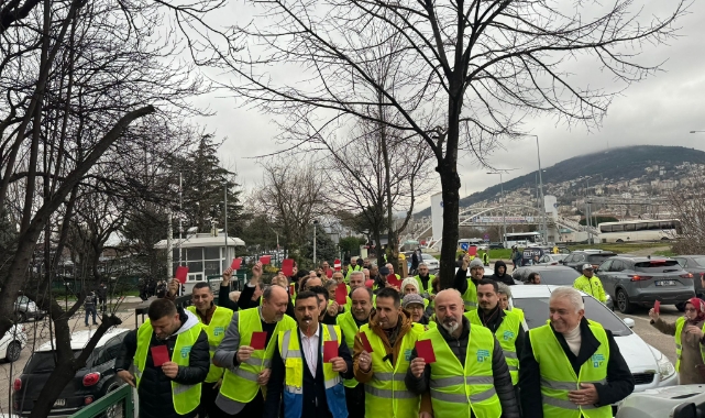 Türkoğlu'ndan kırmızı kartla BUSKİ protestosu