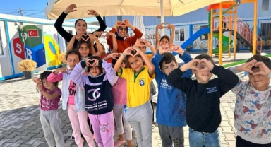 Uludağ Enerji depremin yıl dönümünde Hatay’da umut ışığı olmaya devam ediyor