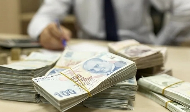 Yaşlı ve engelli aylıkları hesaplara geçti