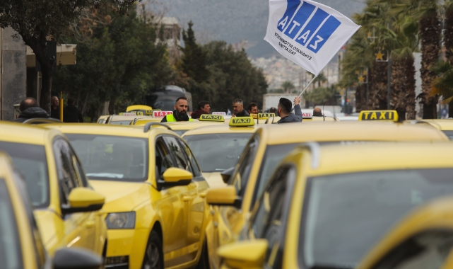 Yunanistan’da taksiciler 48 saatlik greve gitti