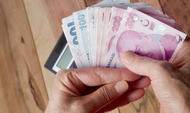 Zamlı bayram ikramiyesi kimlere ne kadar ödenecek? Detaylar belli oldu