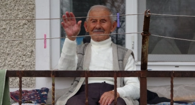100. yaşını kutladı