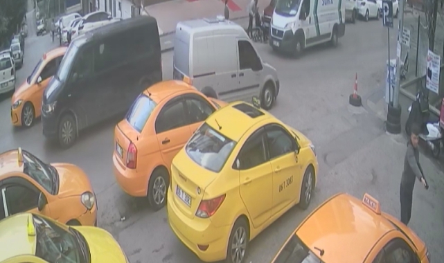 16 yaşındaki çocuk 5 günde 6 kişiyi yaraladı