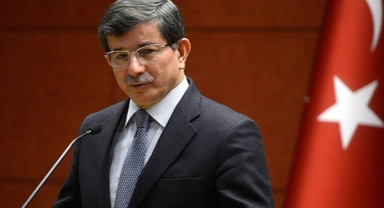 Ahmet Davutoğlu oyunu kullandı