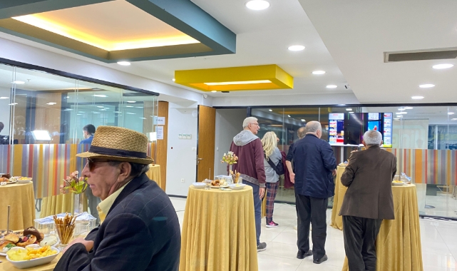 AK Parti Bursa'da sessiz bekleyiş!