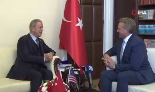 Akar, ABD’nin Türkiye Büyükelçisi Flake ile görüştü