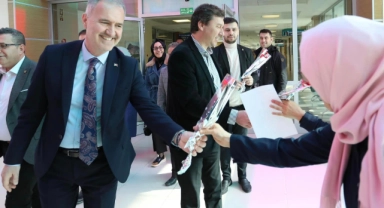 Alper Taban Tıp Bayramında Hekimleri Unutmadı