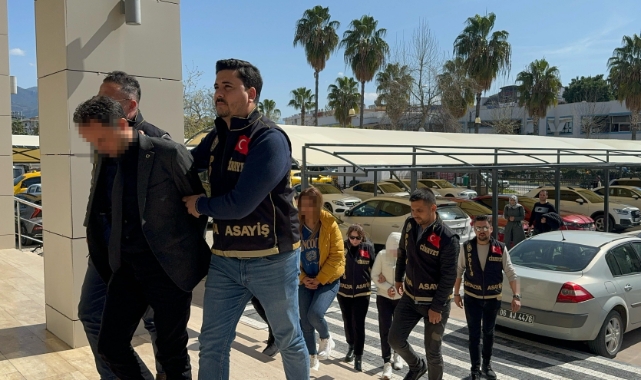 Antalya'da diş hekiminin ölümüyle ilgili eşi ile birlikte 2 kişi tutuklandı