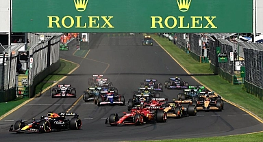 Avustralya Grand Prix'sini Carlos Sainz kazandı