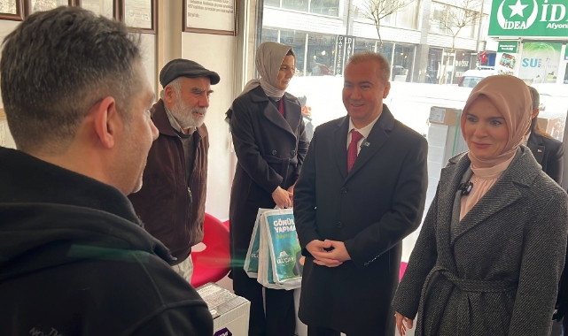 Bakan Göktaş, Afyonkarahisar'da esnafı ziyaret etti