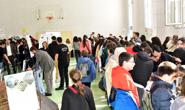 Balıkesir'de dünya matematik günü etkinliğine yoğun ilgi