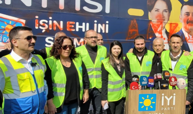 Başkan Adayı Türkoğlu'ndan seçim otobüsü saldırısına ilişkin açıklama