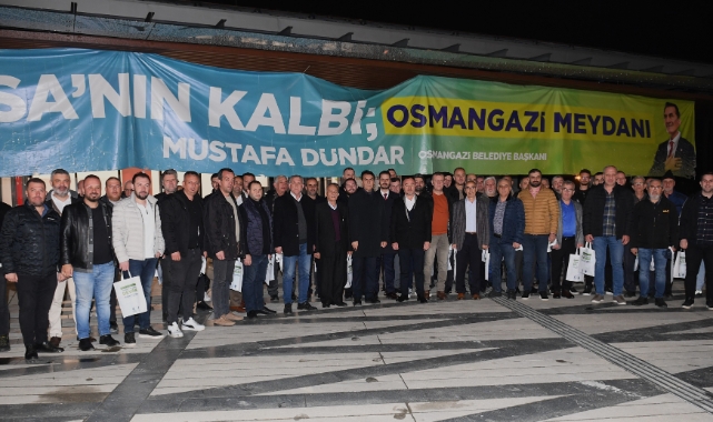 Başkan Dündar taksicilerle iftarda buluştu