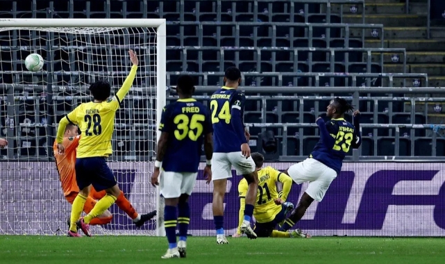 Belçika'da Fenerbahçe rüzgarı 3-0