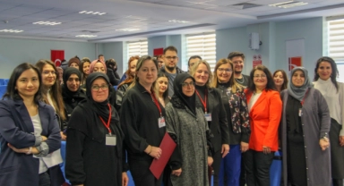 BŞEÜ’de 'Girişimcilikte Kadın Eli' konferansı