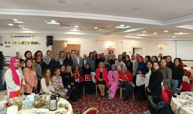 BSMMMO söyleşi programında iki özel kadın