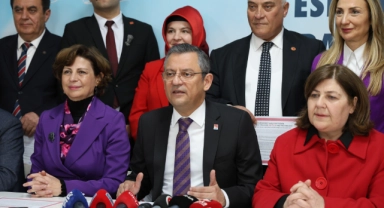 Burcu Köksal’a bir tepki de Özgür Özel'den!